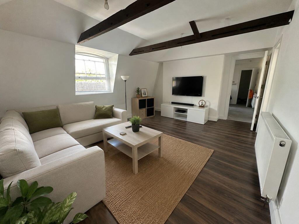 Main image of property: Commercial Road, London E1