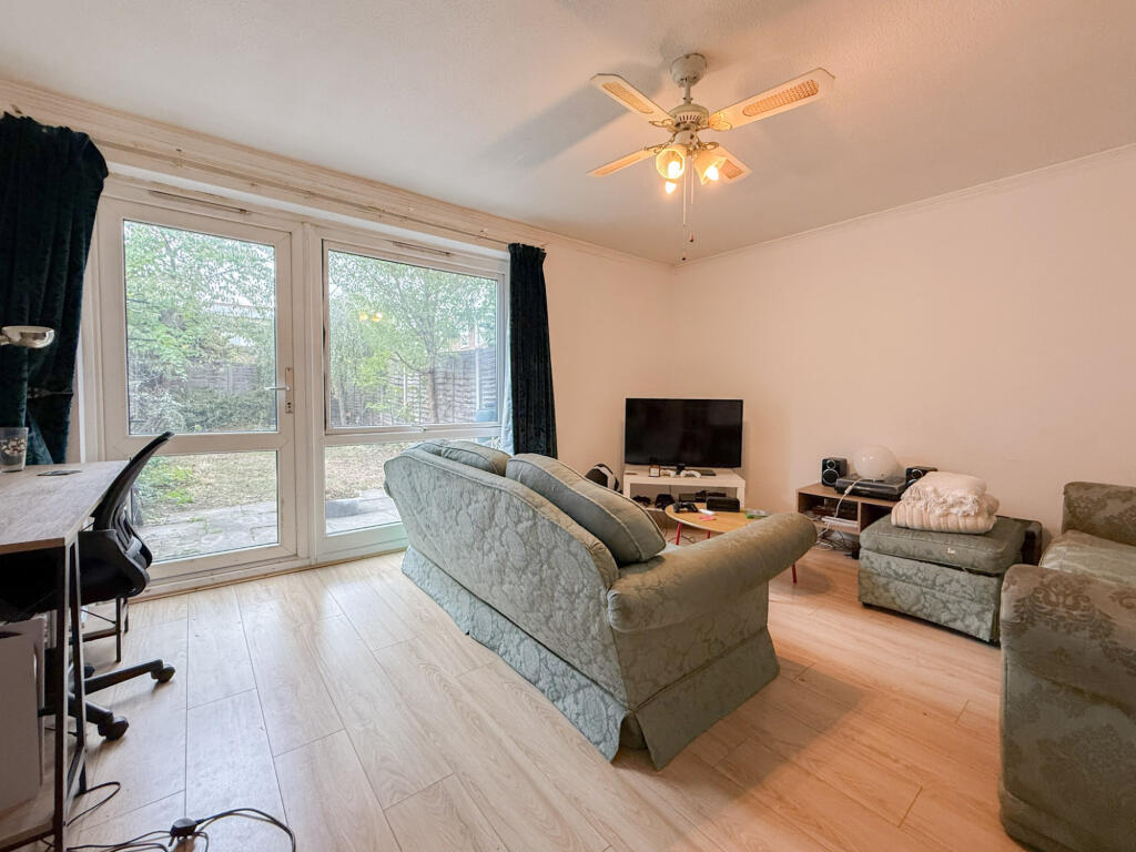 Main image of property: Moorland Road, SW9