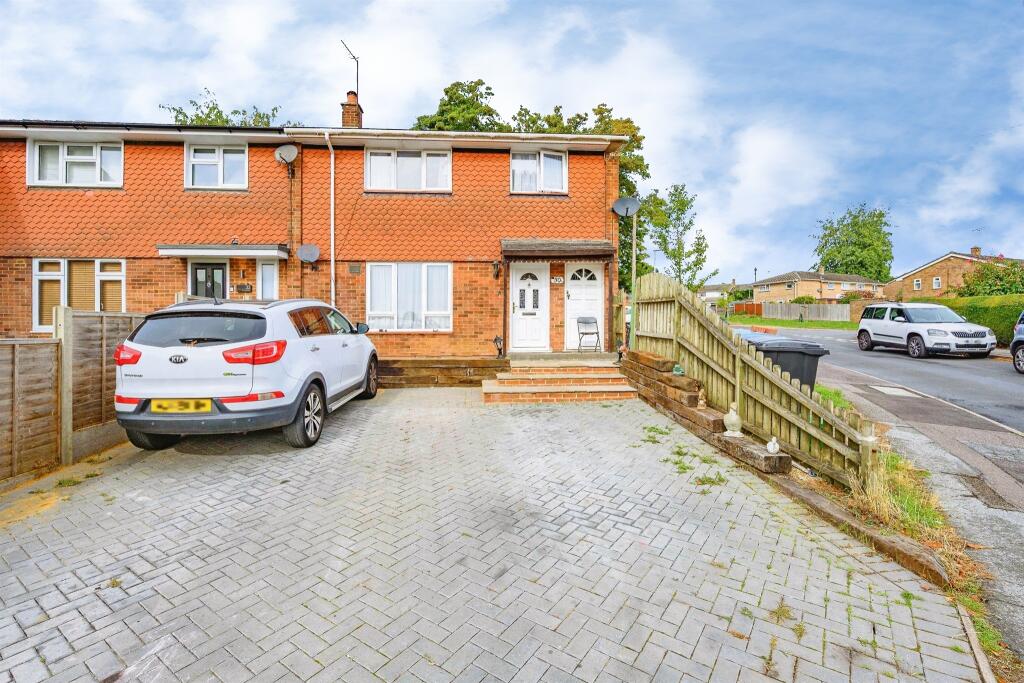 Main image of property: Taverners, Hemel Hempstead