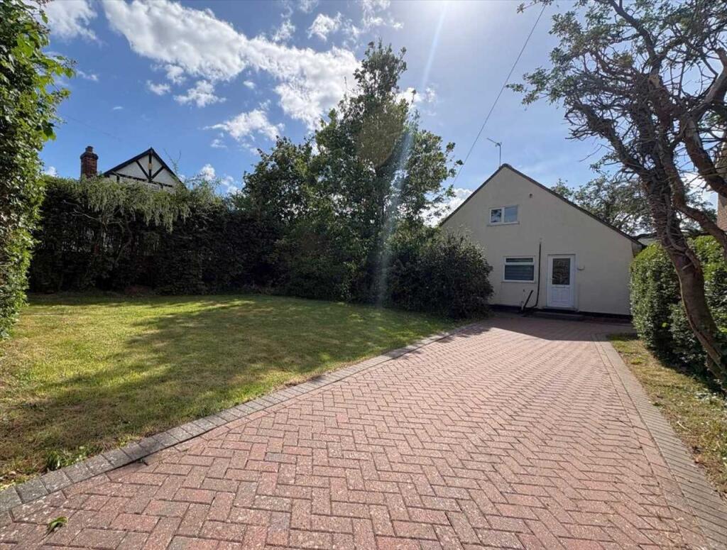 Main image of property: Thelda Stubbs, Thelda Avenue, Keyworth, Nottingham