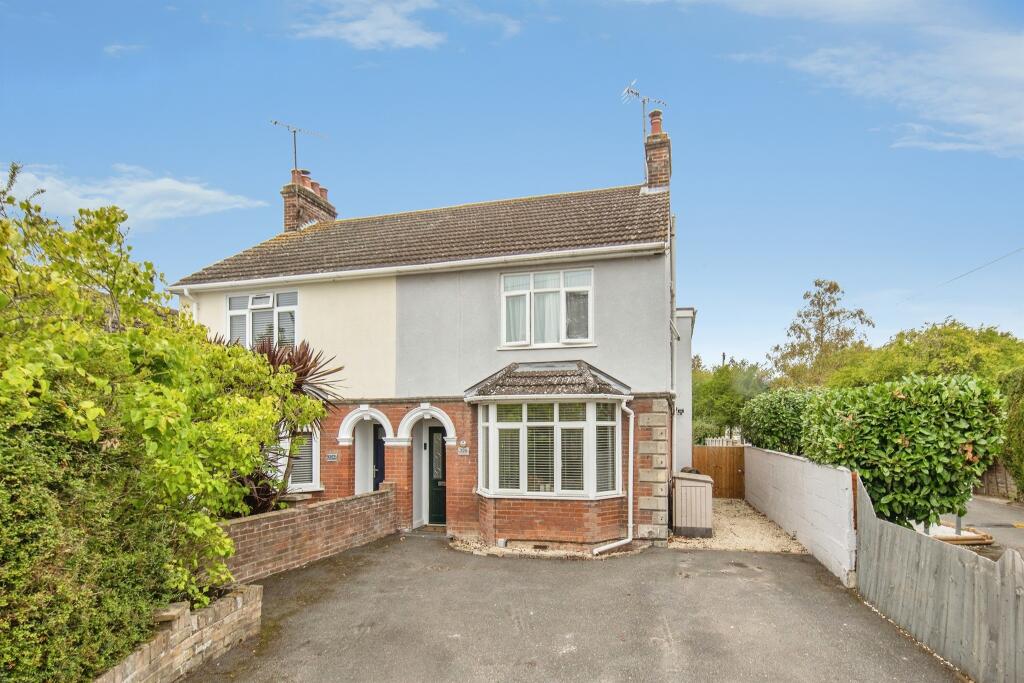 Main image of property: Ipswich Road, Colchester