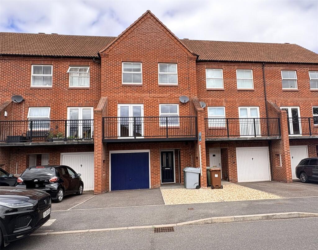 Main image of property: Cormack Lane, Fernwood, Newark, Nottinghamshire, NG24