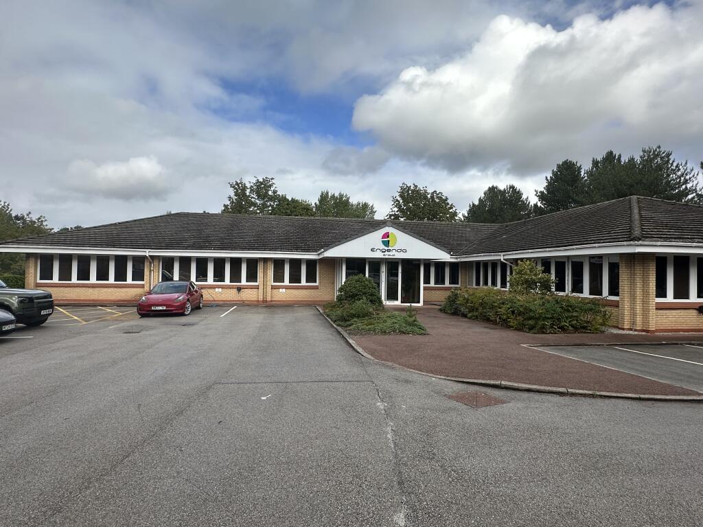 Main image of property: Dee House, Hampton Court, Tudor Road, Manor Park, Runcorn, Cheshire WA7 1TT