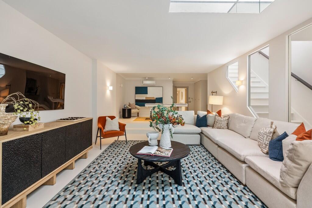 Main image of property: Flood Street, London, SW3