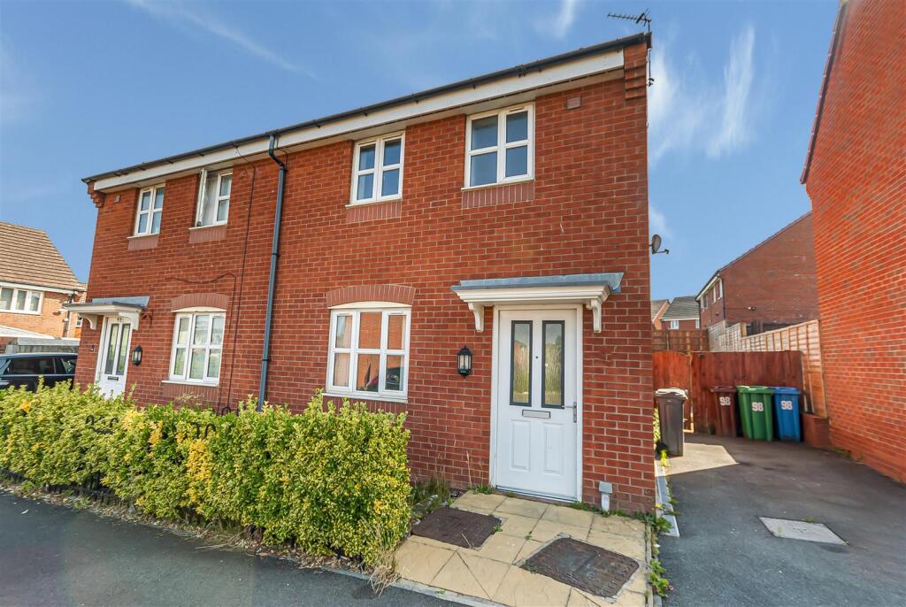 Main image of property: Shillingford Road, Manchester