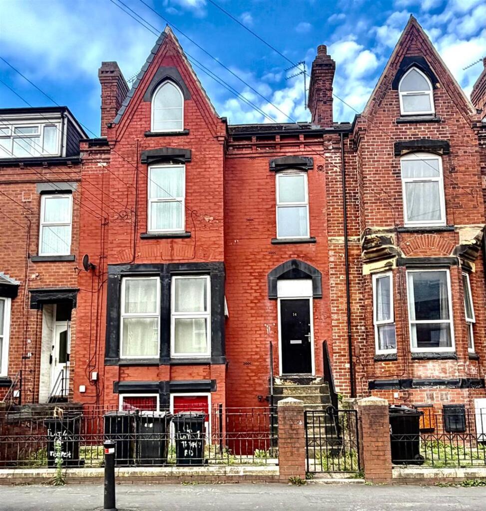 Main image of property: Tempest Road, Leeds