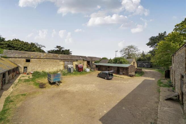 The Hen Yard, Gayton (e) (1).jpg