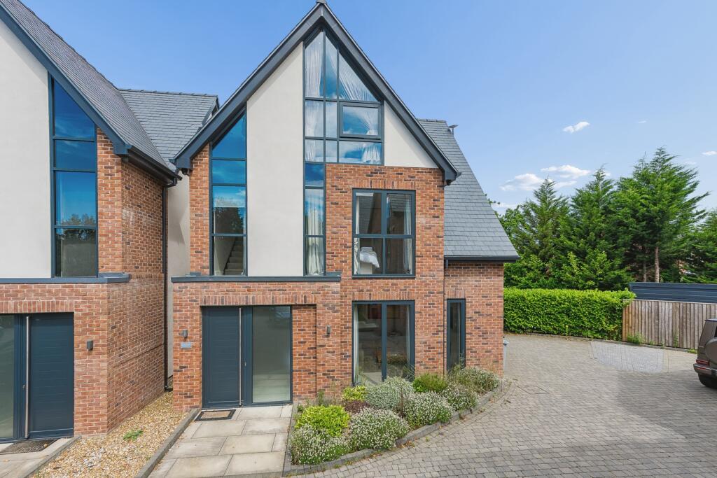 Main image of property: 5, Rosegarth Place