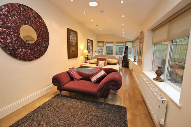 Garden room or living
