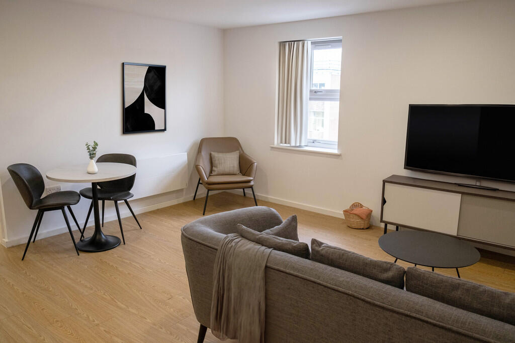 Main image of property: Spot, 124 Deansgate