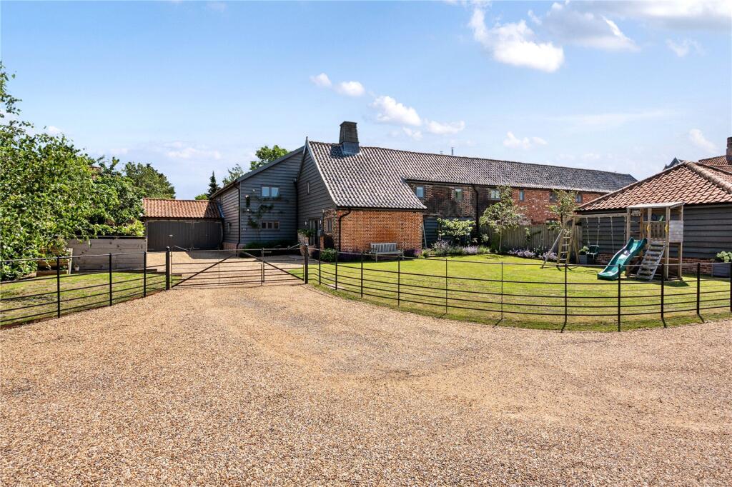 Main image of property: The Street, Redgrave, Diss, Suffolk, IP22