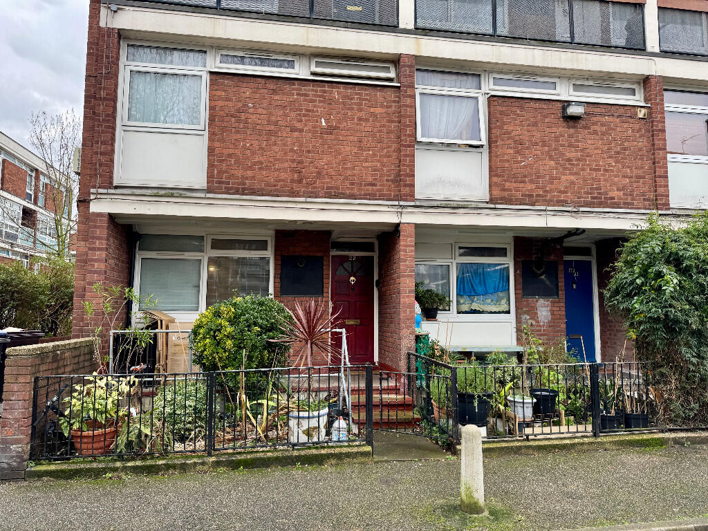 Main image of property: Lympstone Gardens, London, SE15