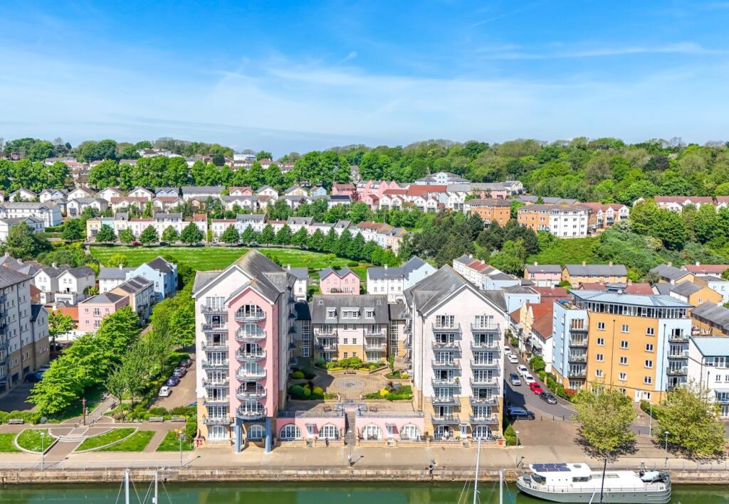 Main image of property: Waters Edge, Port Marine, Portishead, North Somerset, BS20