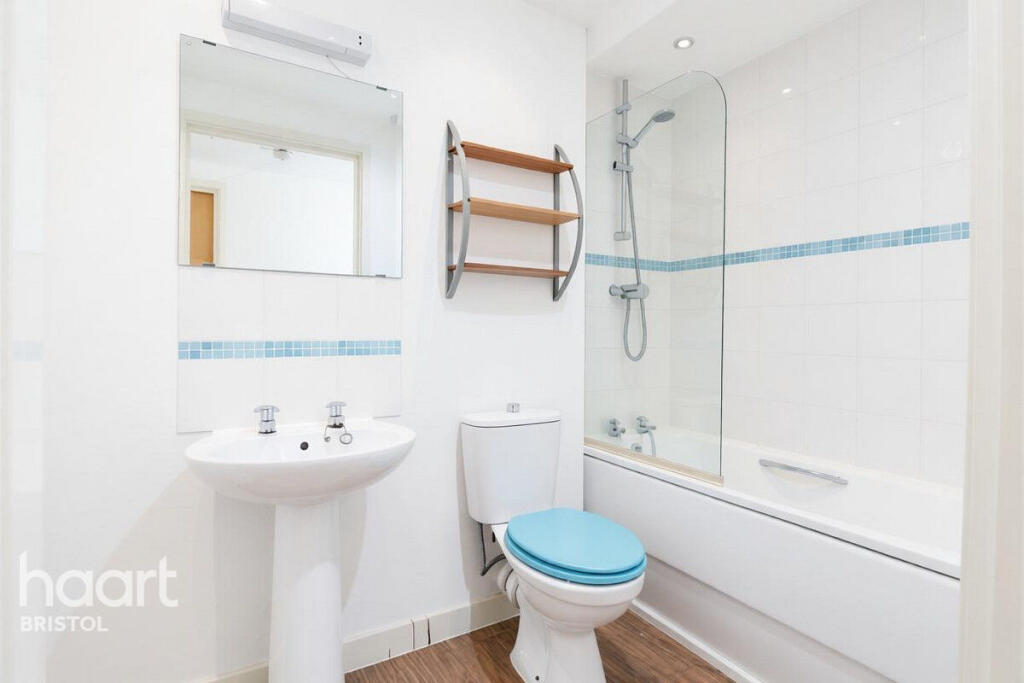 Main image of property: Waterloo Road, Bristol