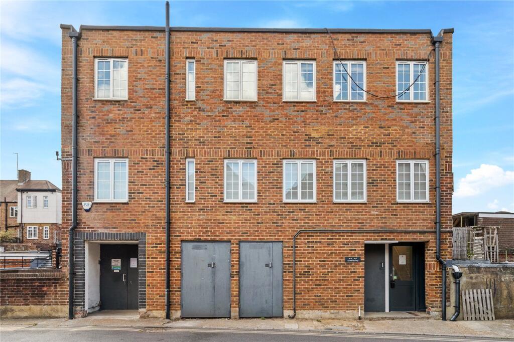 Main image of property: St Wilfrids Way, Haywards Heath, West Sussex, RH16