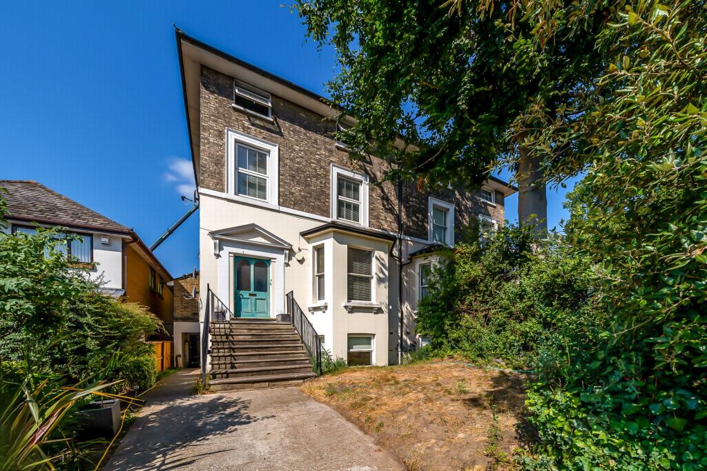 Main image of property: Flat 2, Eltham