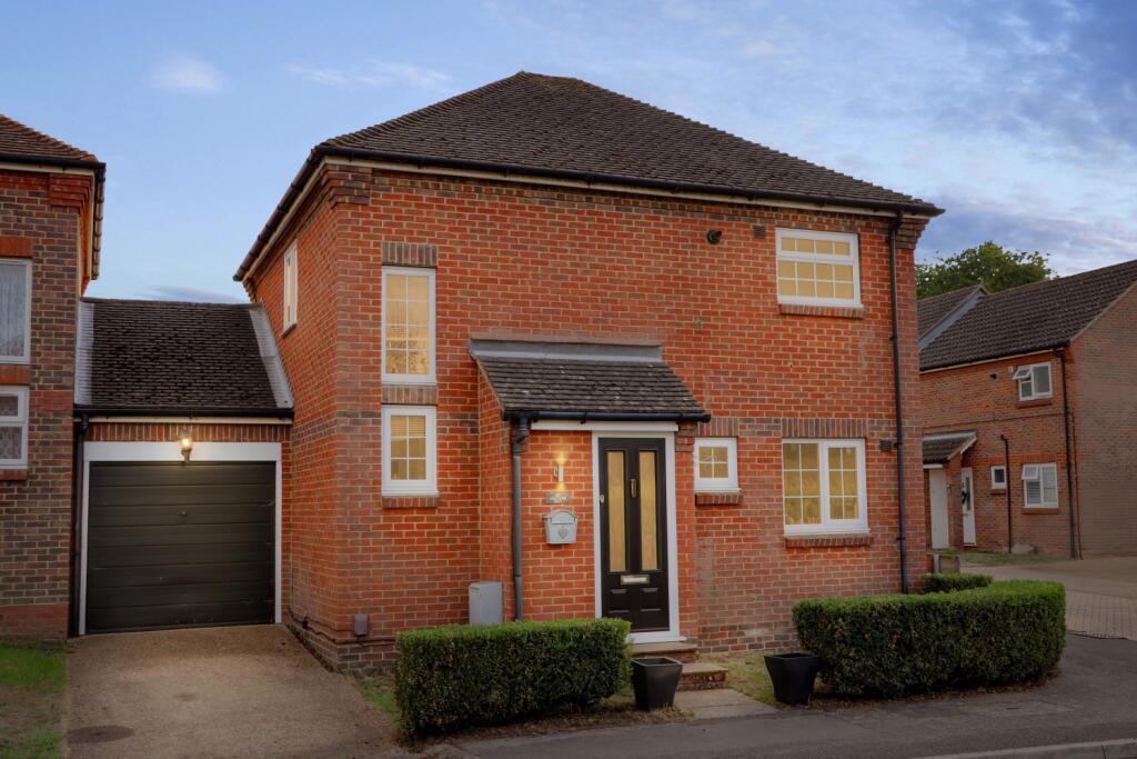Main image of property: 20 Oregano Way, Guildford