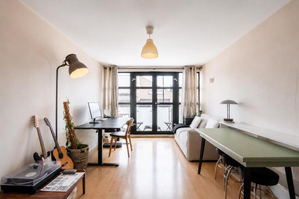 Main image of property: Florida Street, Bethnal Green, E2