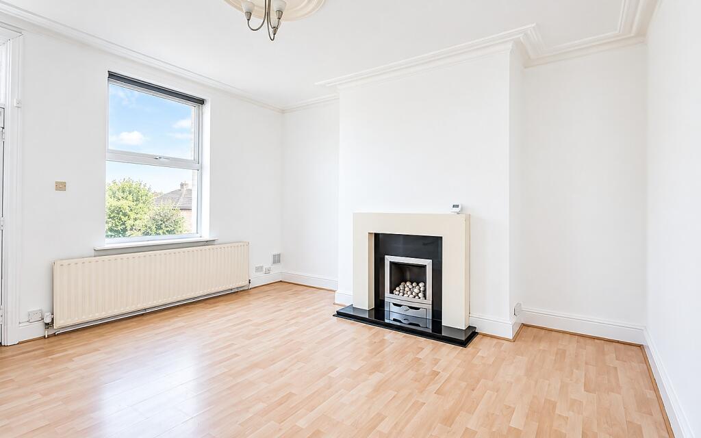 Main image of property: Parkfield Row, Leeds LS11 