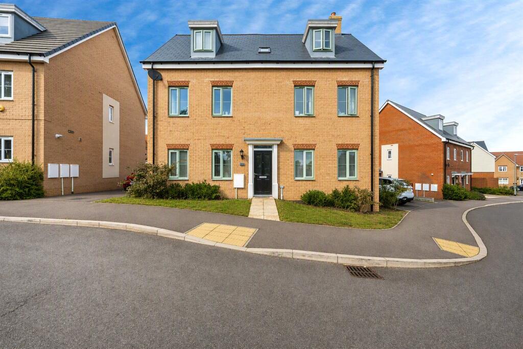 Main image of property: Hutchinson Rise, Potton, Sandy, Bedfordshire, SG19