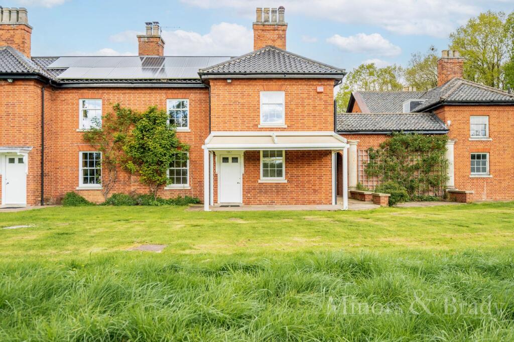 Main image of property: Stableyard, Didlington, IP26