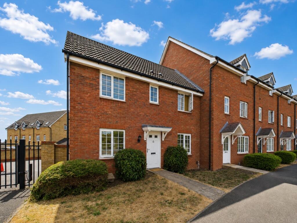 Main image of property: Rothbart Way, Hampton Hargate, Peterborough, PE7 8DZ