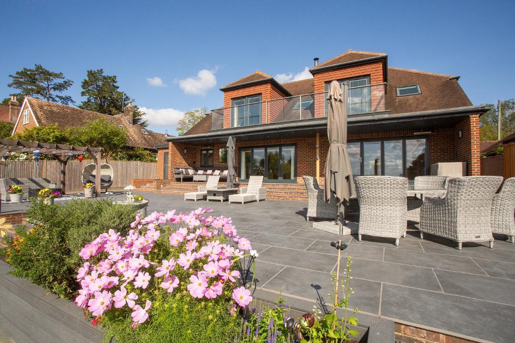 Main image of property: High Street, Burwash, East Sussex, TN19 7HH