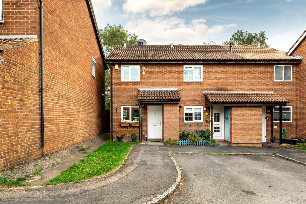Main image of property: Lansdowne Way, High Wycombe