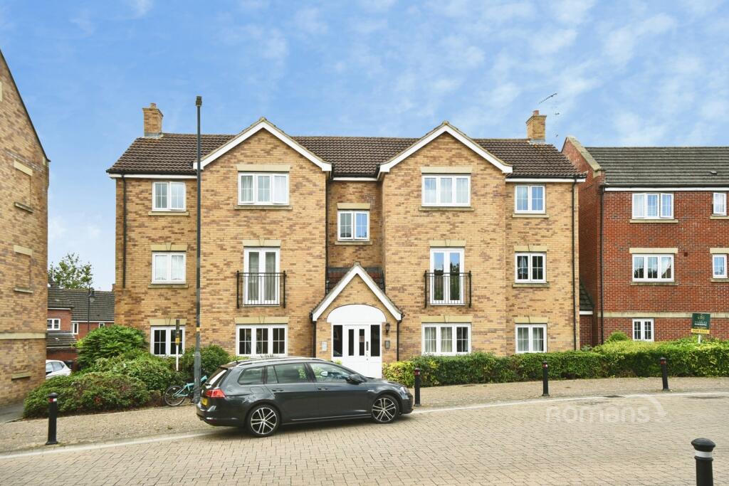 Main image of property: Torun Way, Swindon, Wiltshire, SN25
