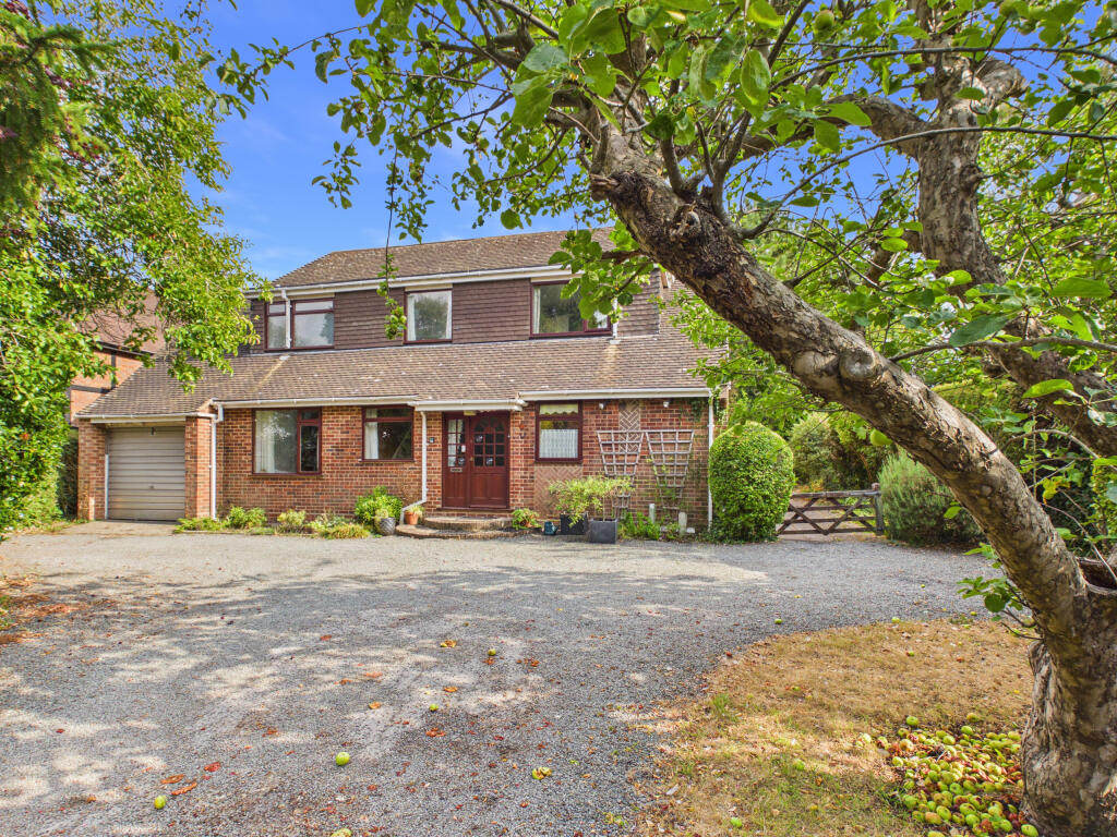 Main image of property: Lower Icknield Way, Chinnor, Oxfordshire