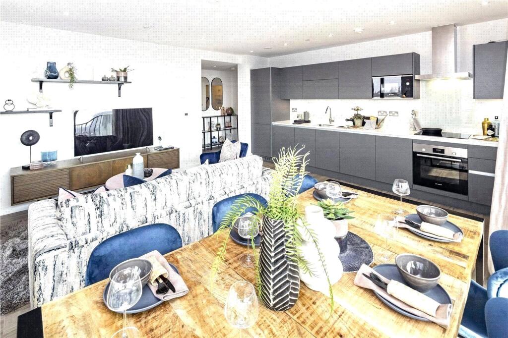 Main image of property: The Lock, Greenford Quay, Greenford, UB6