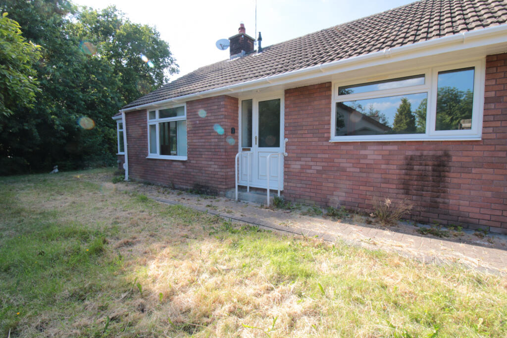Main image of property: Taff'S Well,  Cardiff, CF15