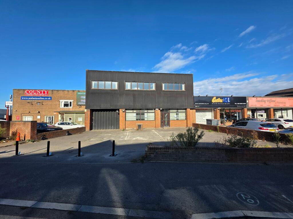 Main image of property: Unit 5, Chingford Industrial Centre, Hall Lane, London, E4 8DJ
