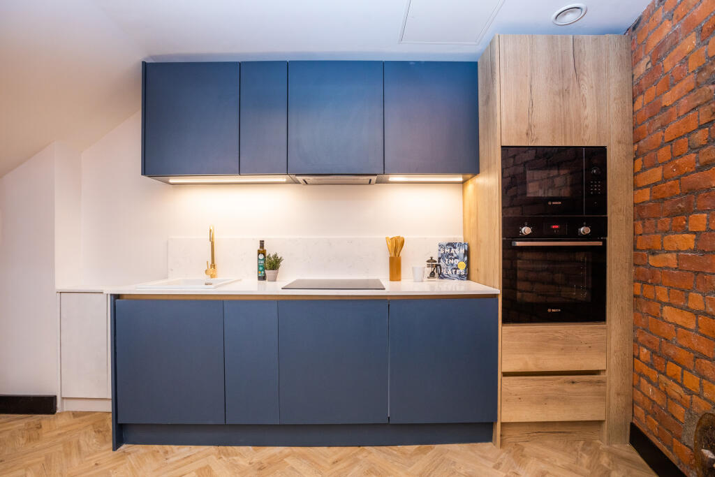 Main image of property: Apt 102, Waterloo Street #033369