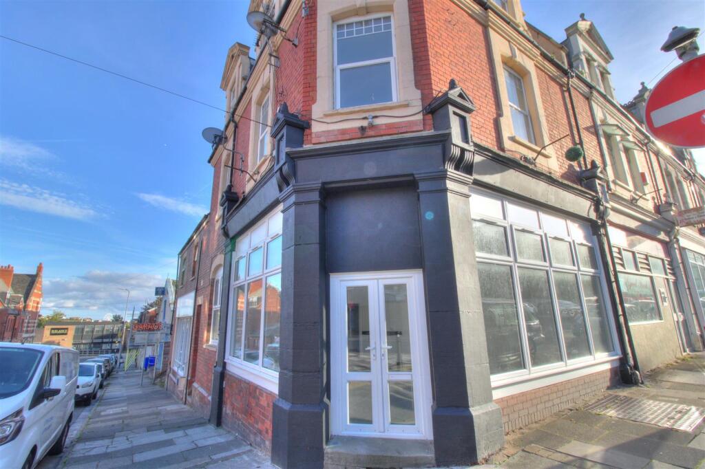 Main image of property: York Place, Barry