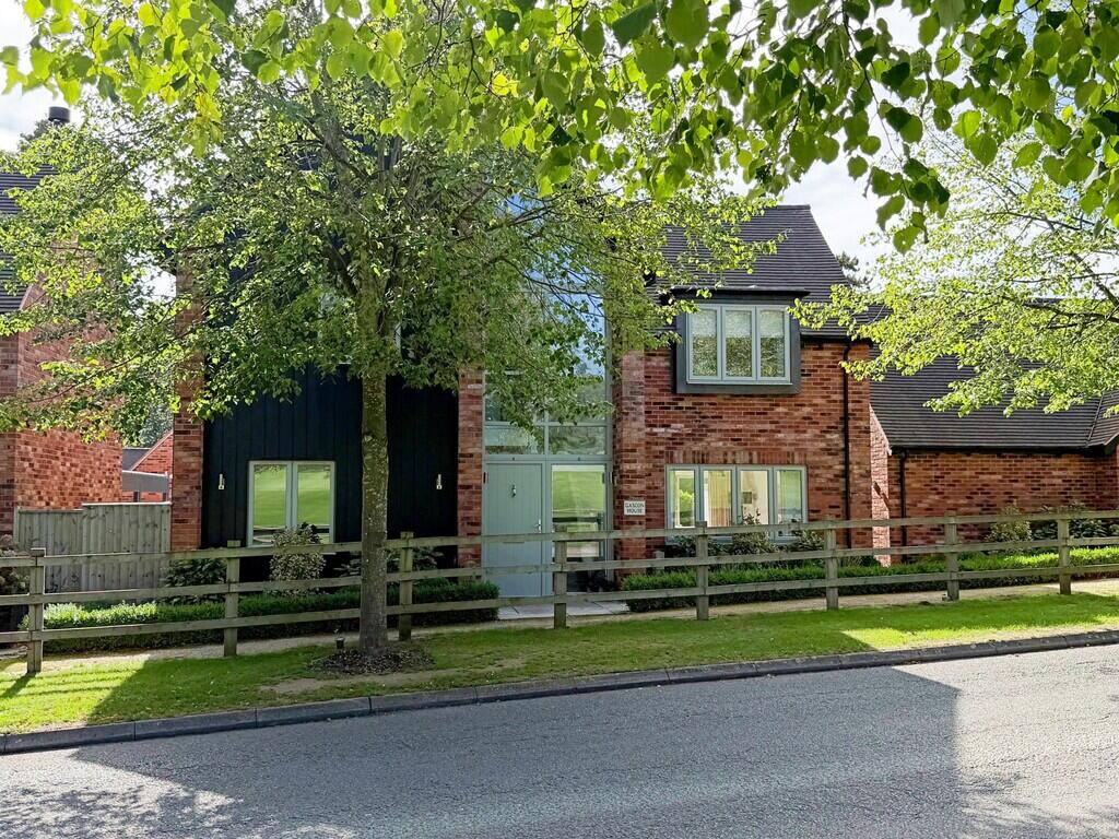 Main image of property: Warwick Road, Leek Wootton