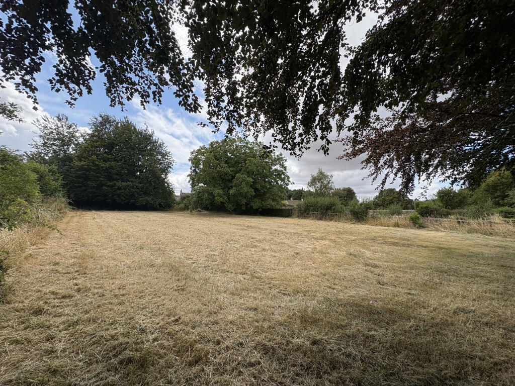 Main image of property: Pierce Paddock, Tanners Lane, Marshfield