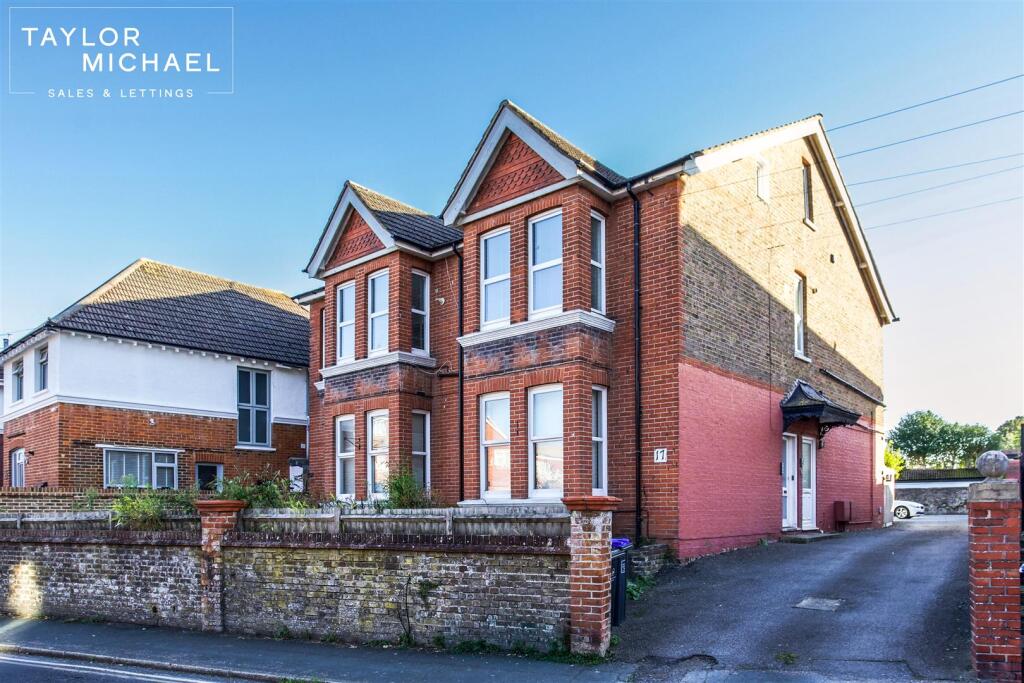 Main image of property: Park Lane, Southwick, Brighton