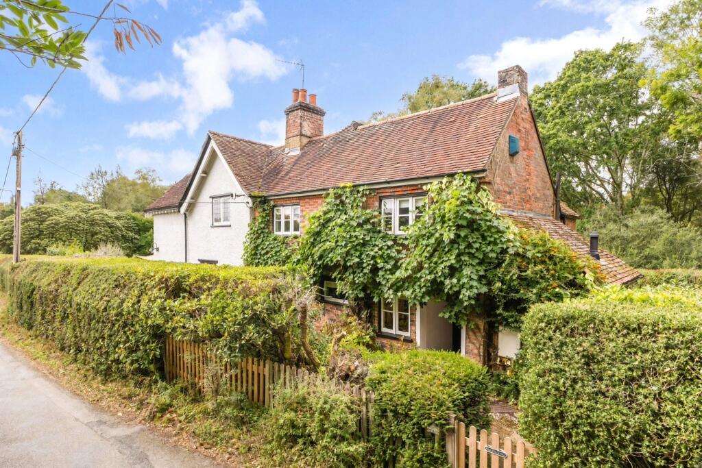 Main image of property: Bank, Lyndhurst, Hampshire, SO43
