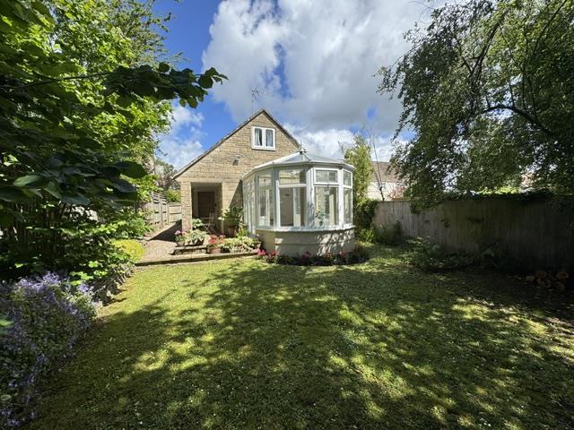 Main image of property: The Green, Quenington