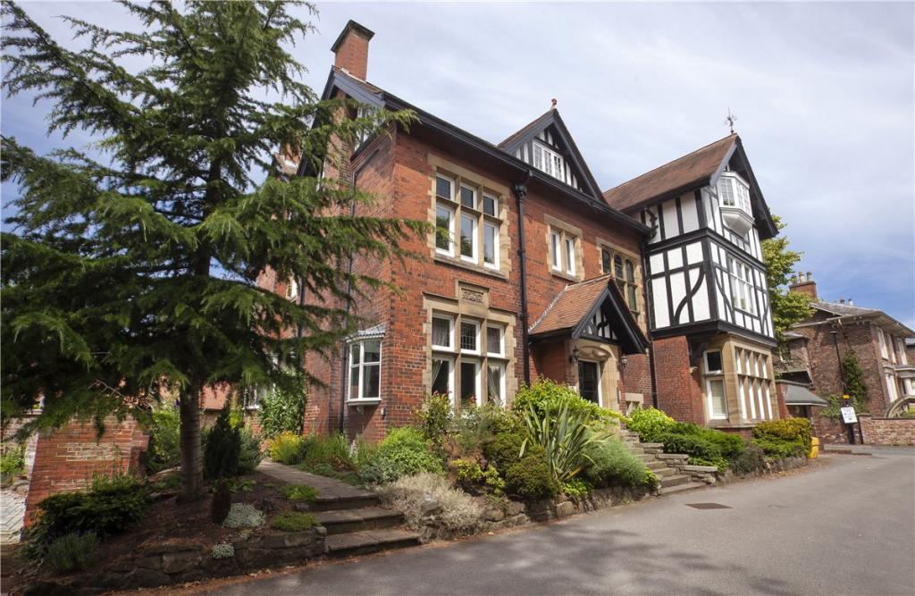 Main image of property: Astonthorpe House, 308 Tadcaster Road, York, YO24