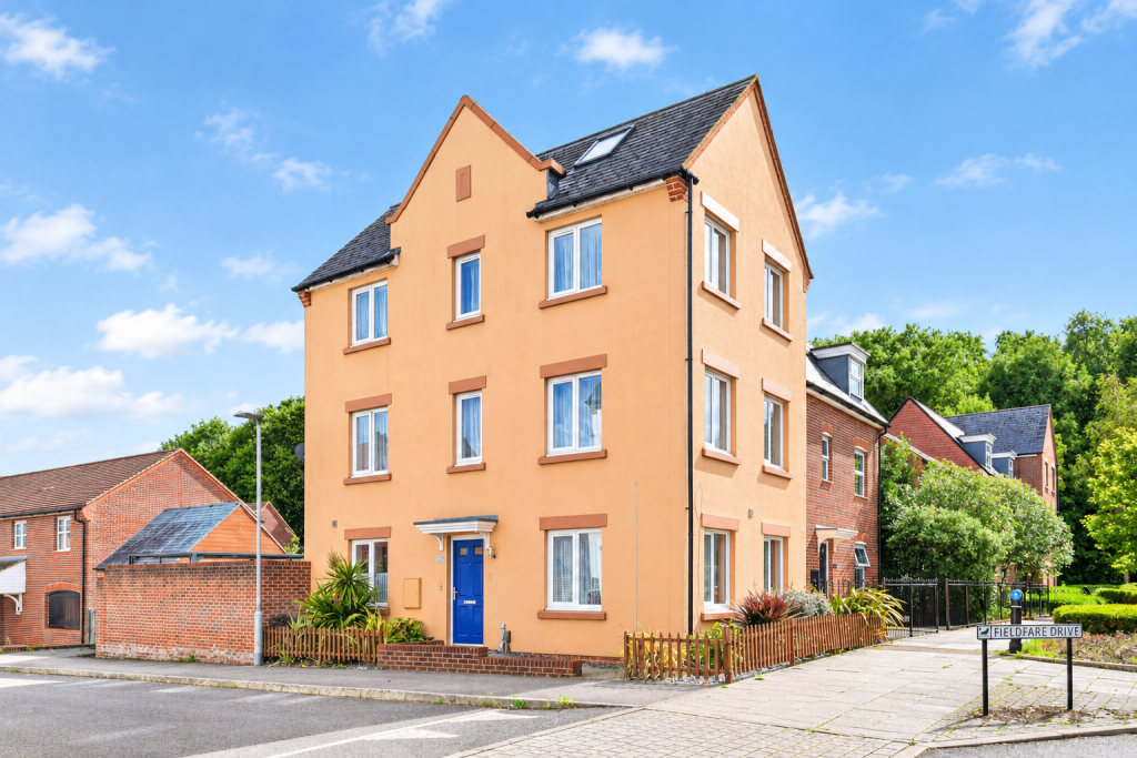 Main image of property: Fieldfare Drive, Bracknell, RG12