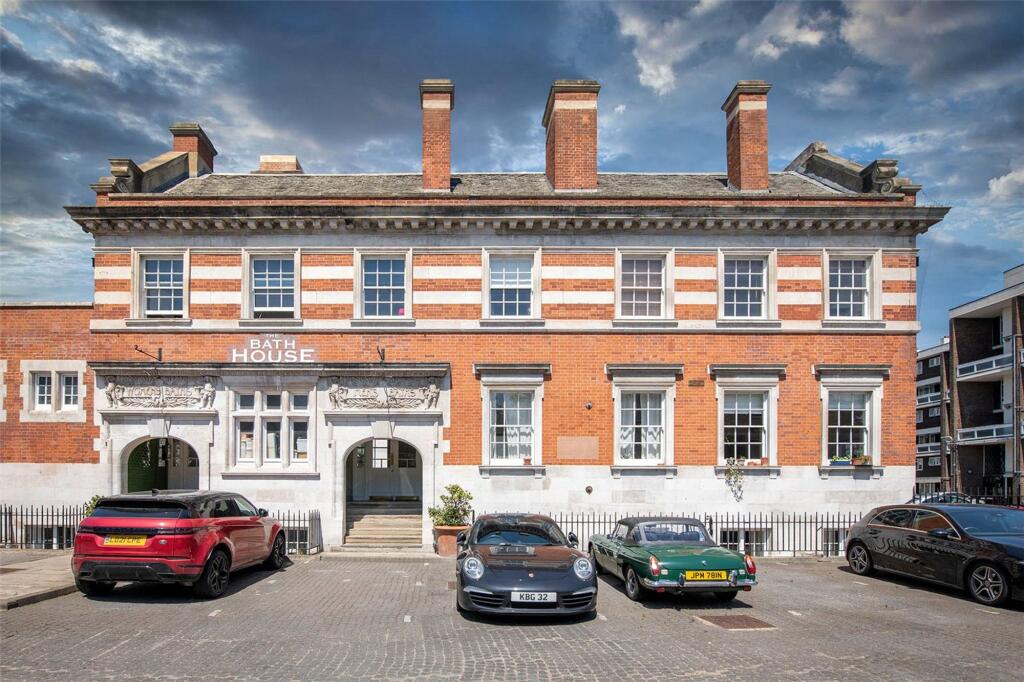 Main image of property: Dunbridge Street, Bath House, E2