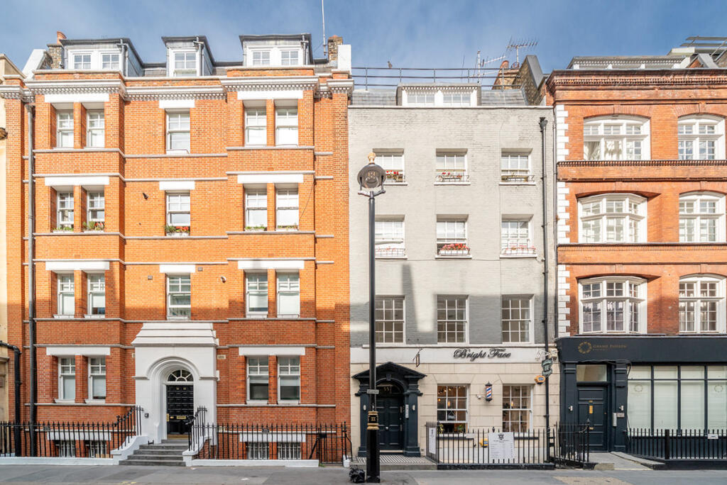 Main image of property: 33 Newman Street, Fitzrovia, London. W1T 1PX
