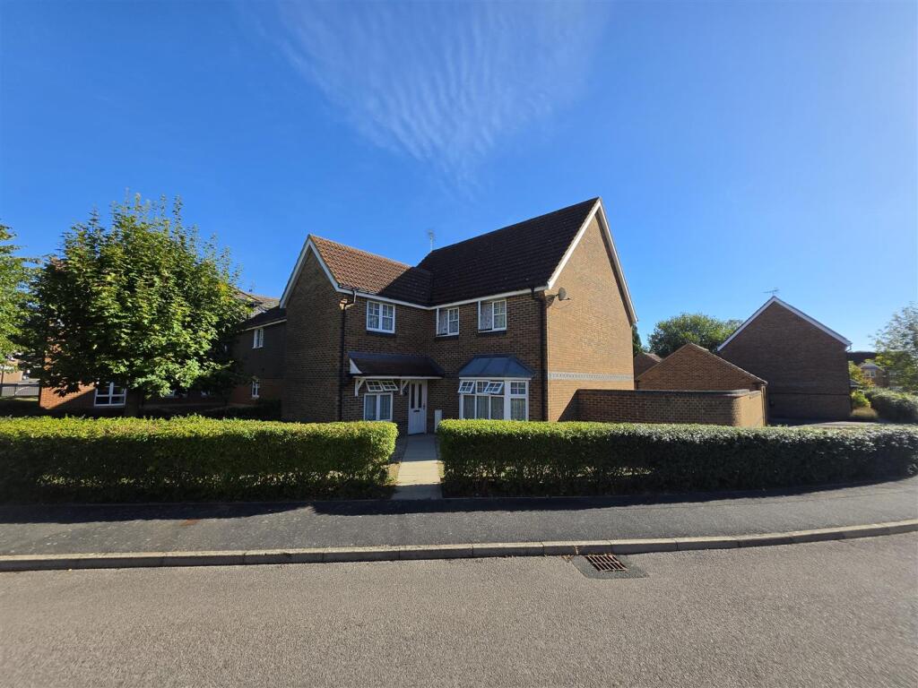 Main image of property: Egret Gardens, Aldershot