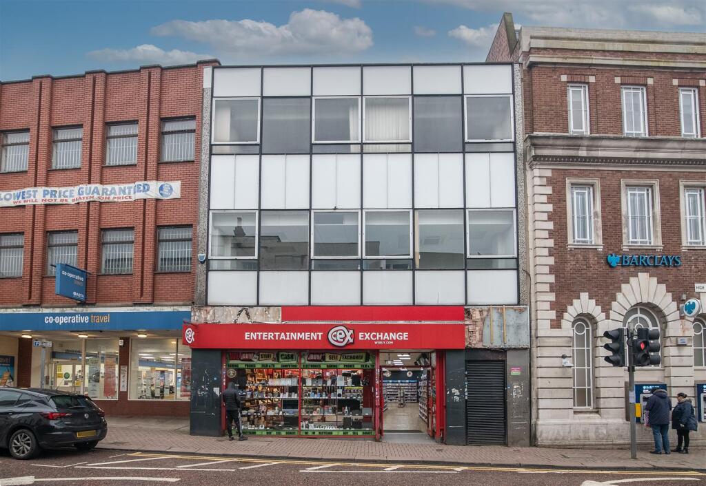 Main image of property: 46 High Street, Dudley, DY1 1PN