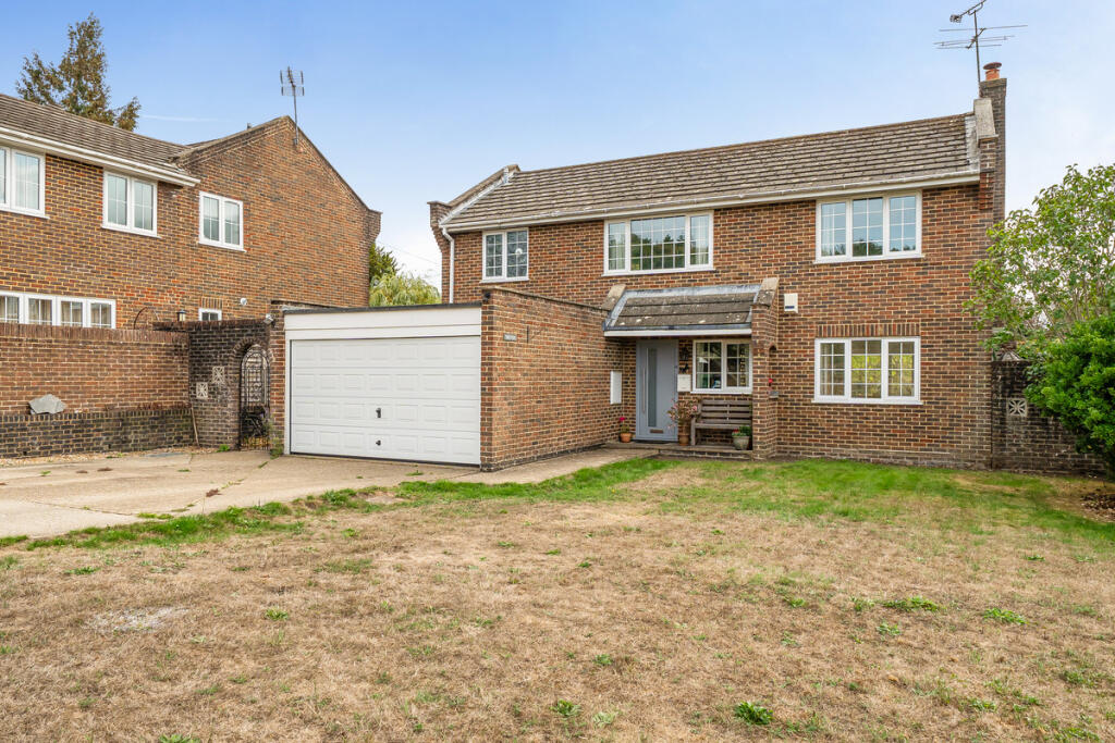 Main image of property: Hulfords Lane, Hook, RG27