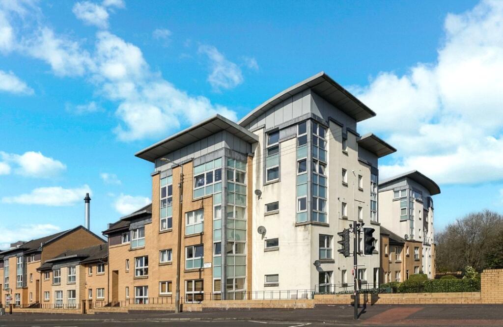 Main image of property: Waterside Place, Glasgow, Glasgow City, G5