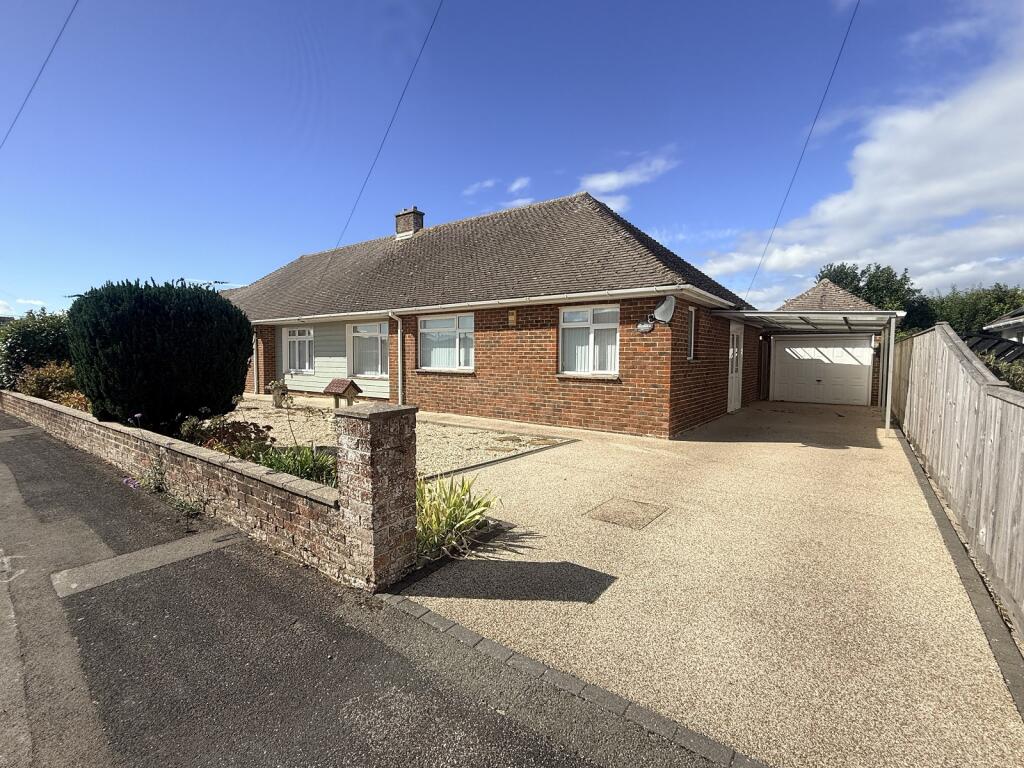 Main image of property: Seafield Close, Barton On Sea, New Milton, Hampshire. BH25 7HR