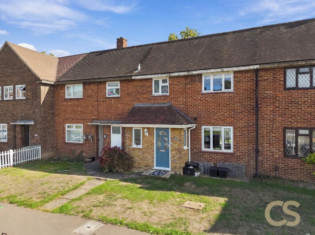 Main image of property: Whitefields Road, Cheshunt, Waltham Cross, Hertfordshire, EN8 0EJ